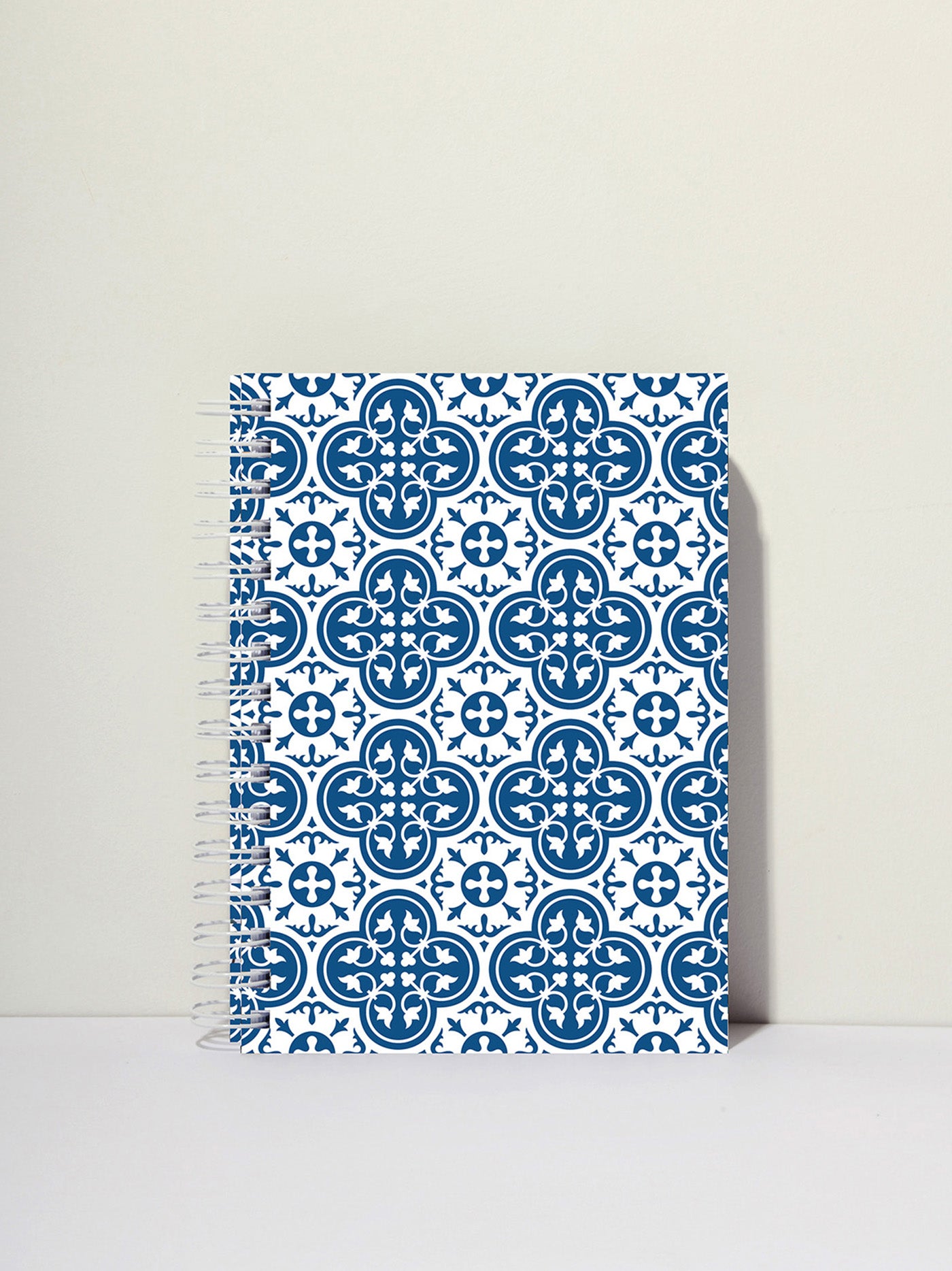 Blu Ċar Spiral Ruled Journal