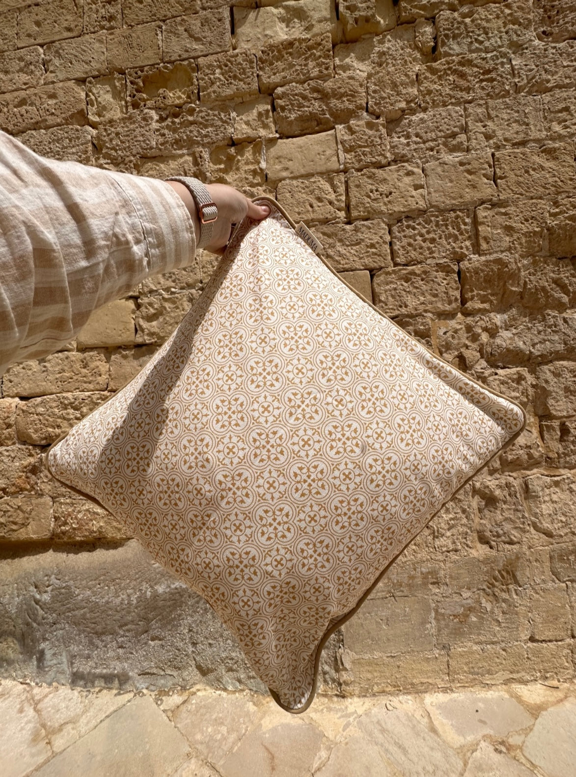 MADUMA® Gold Cushion Cover