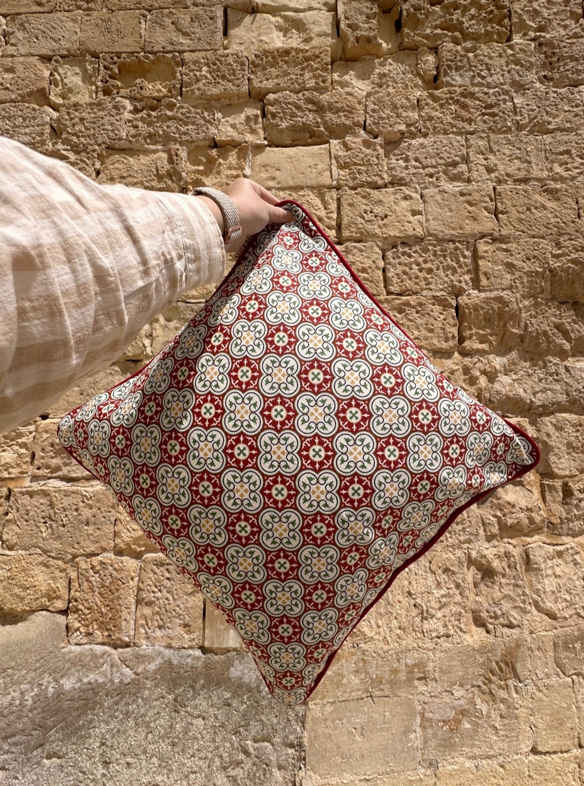 MADUMA® Red Cushion Cover