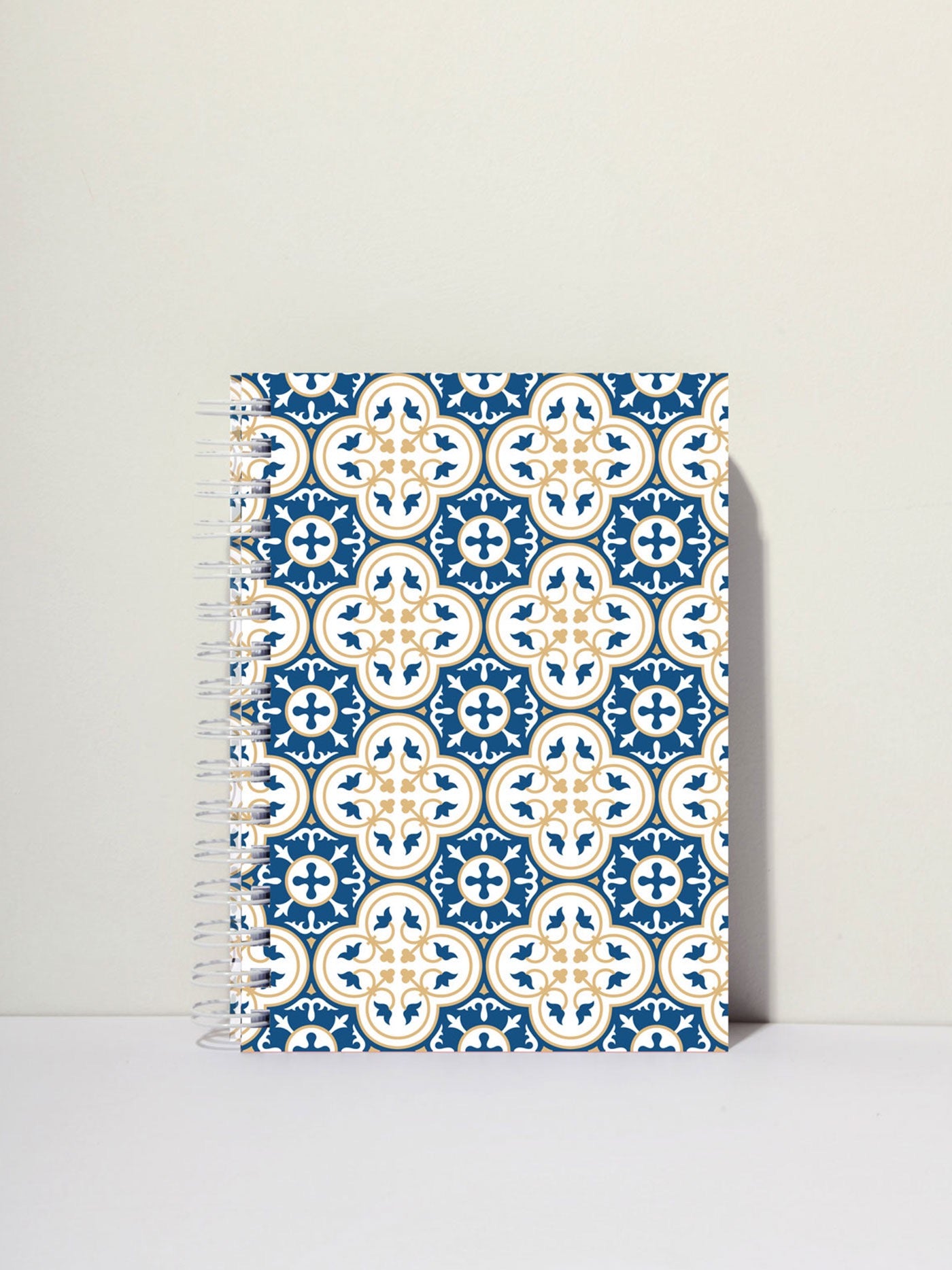 Ikħal Spiral Ruled Journal