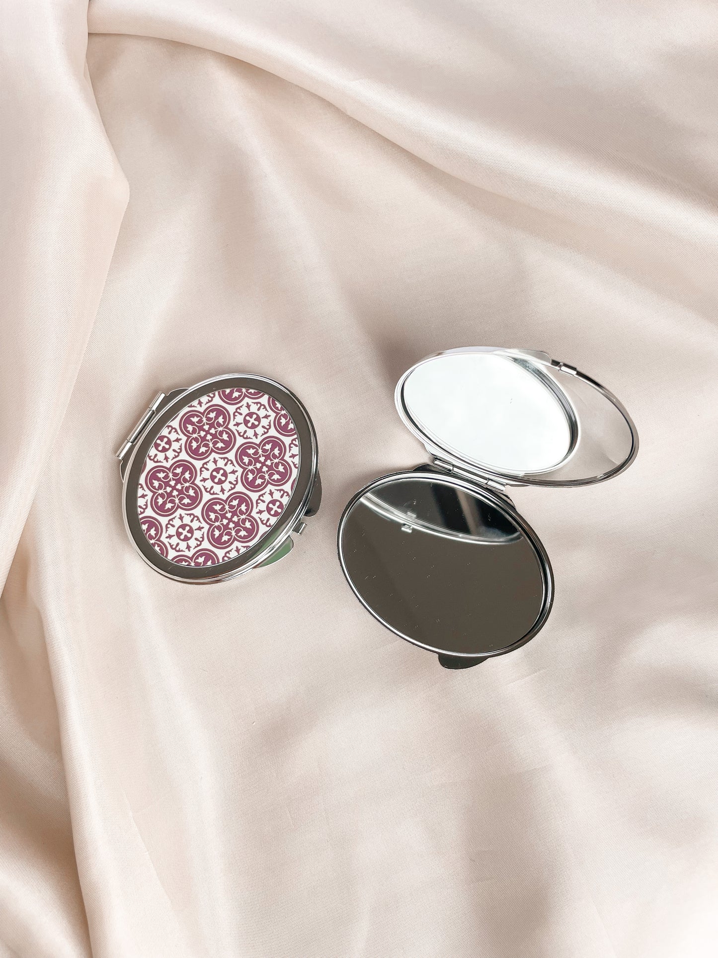 Roża Ċar Pocket Mirror