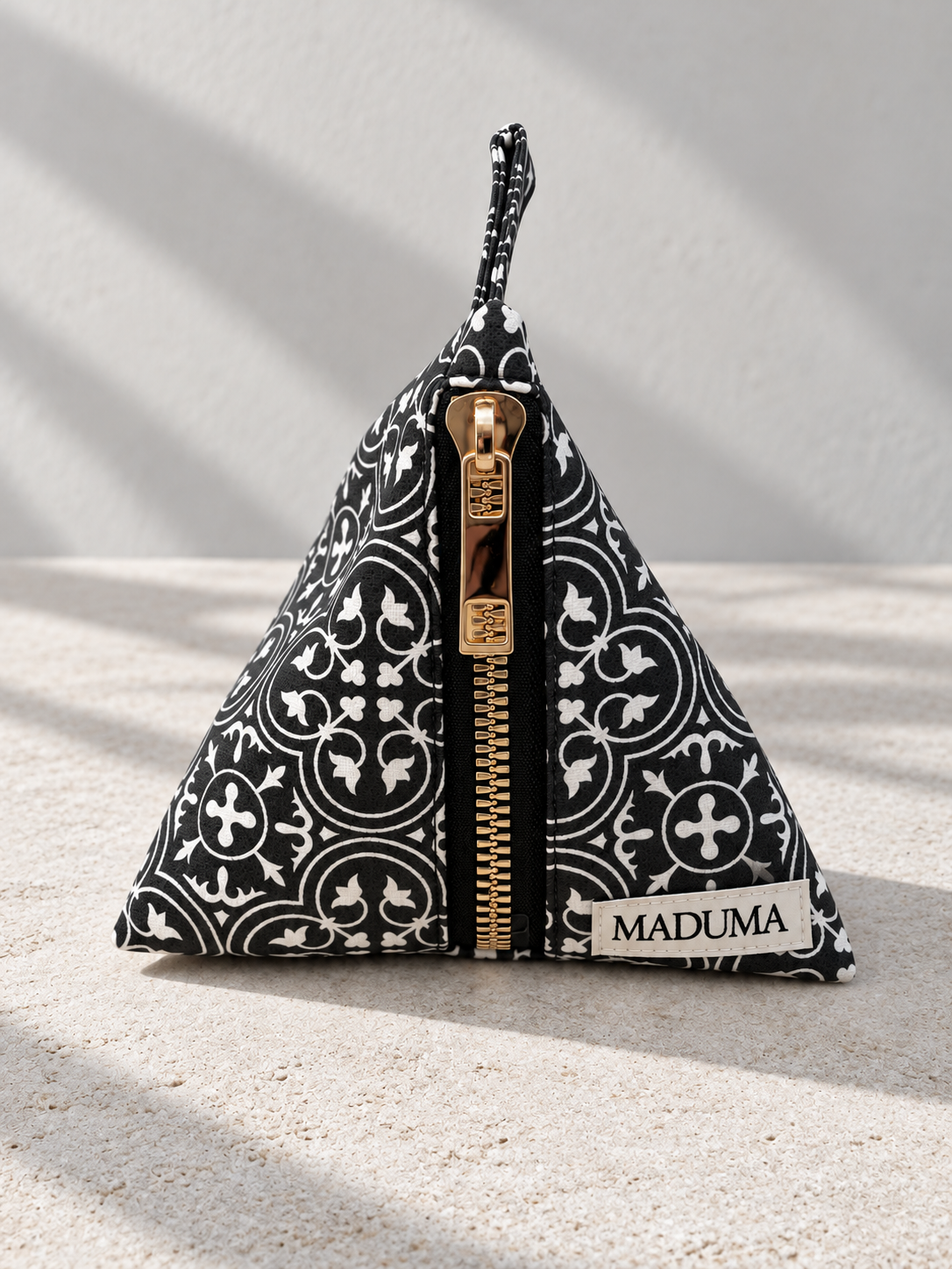 MADUMA® Iswed Triangle Purse