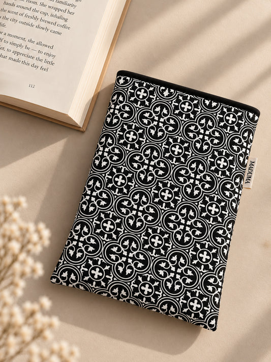 MADUMA® Iswed Book Sleeve
