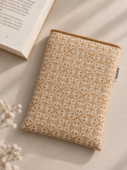 MADUMA® Gold Book Sleeve