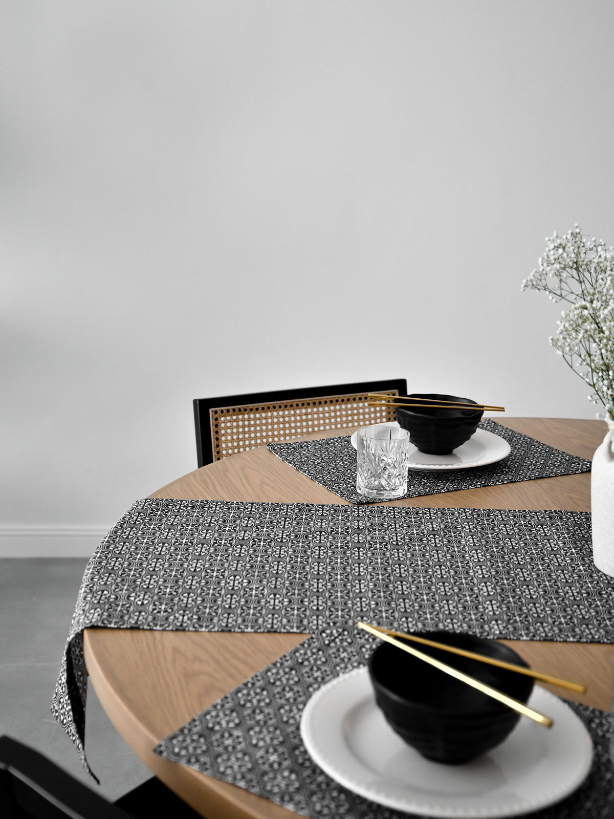 Iswed Table Runner